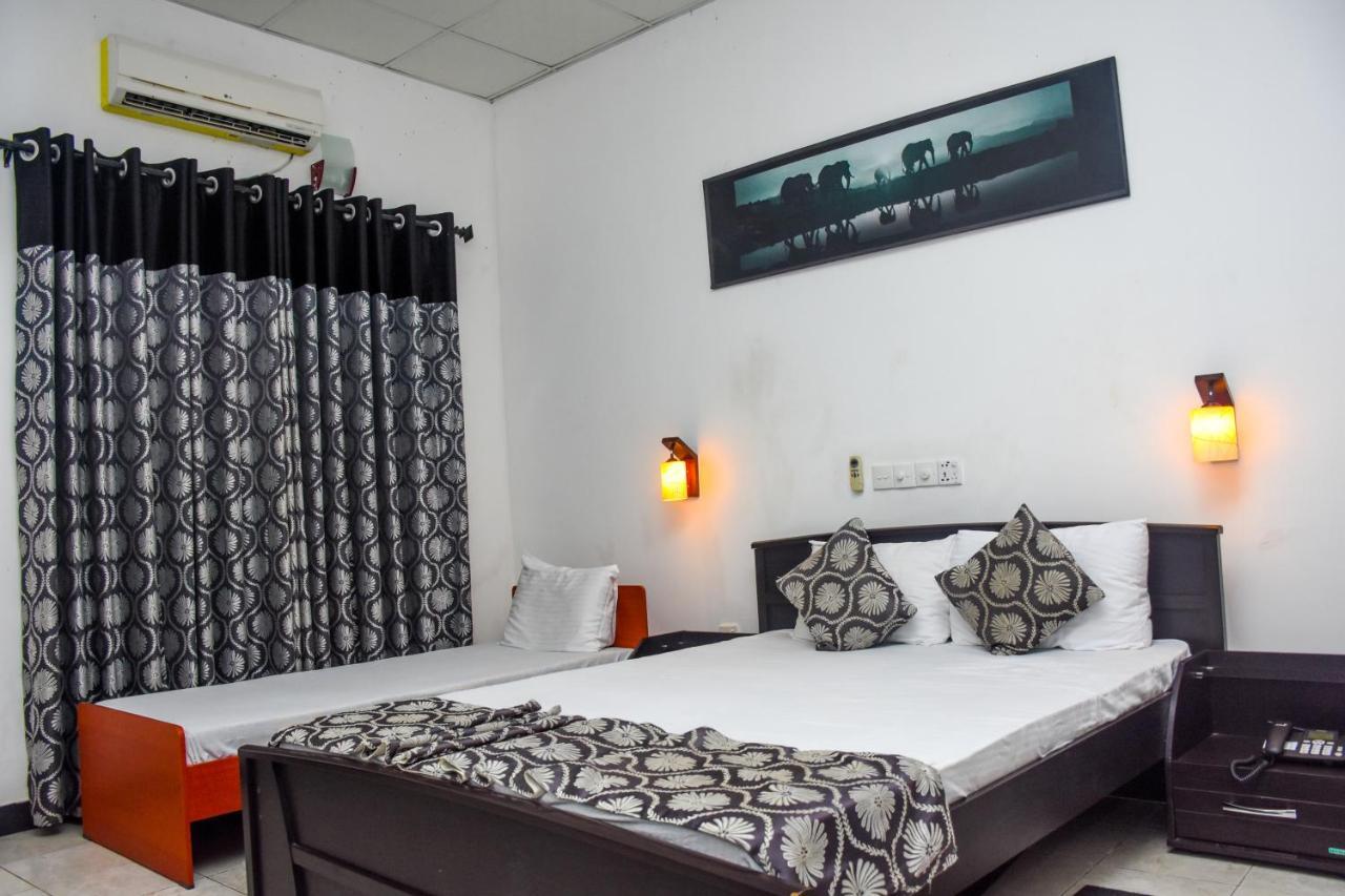 Hotel Le Green Udawalawe Eksteriør bilde