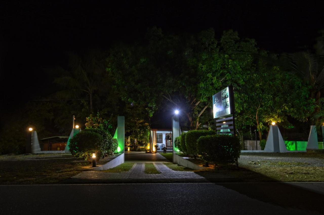 Hotel Le Green Udawalawe Eksteriør bilde