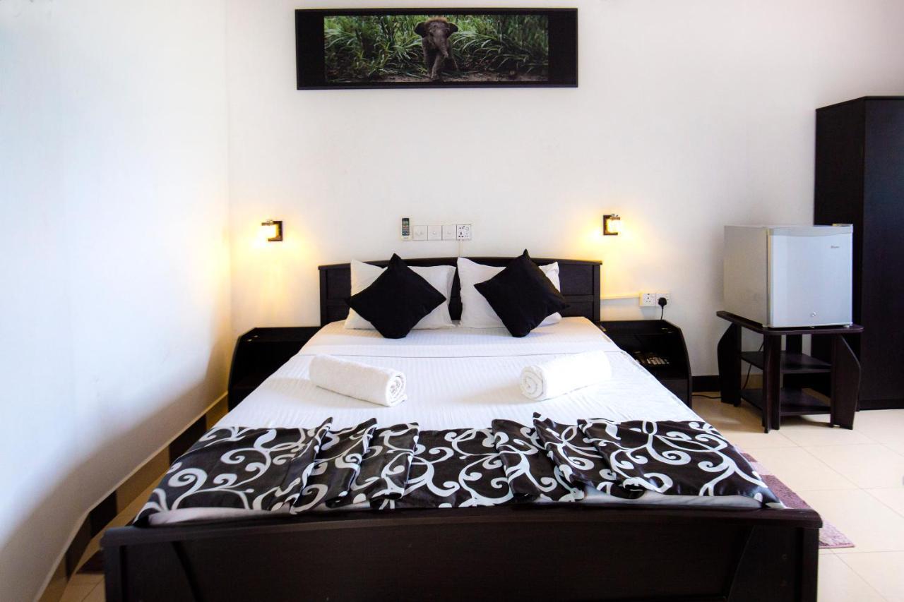Hotel Le Green Udawalawe Eksteriør bilde